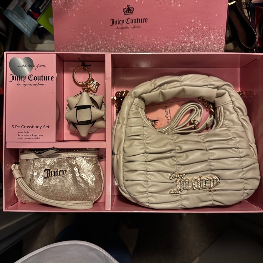 Juicy Couture Cream and Gold Crossbody Bag Set
